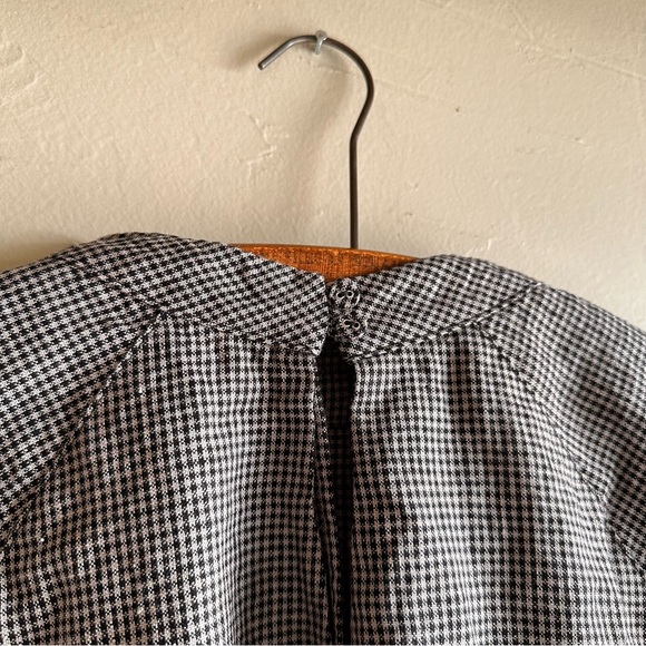 Eva’s Sunday oversized linen tunic blouse - Picture 5 of 6